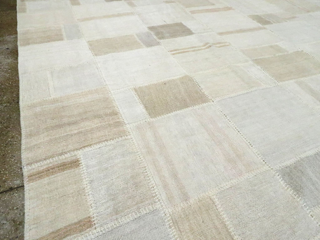 Modern Turkish Flatweave Kilim, No.30584 - Galerie Shabab