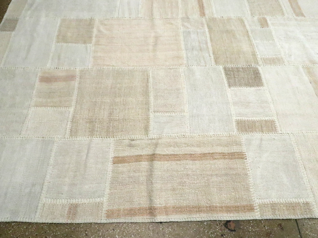 Modern Turkish Flatweave Kilim, No.30584 - Galerie Shabab