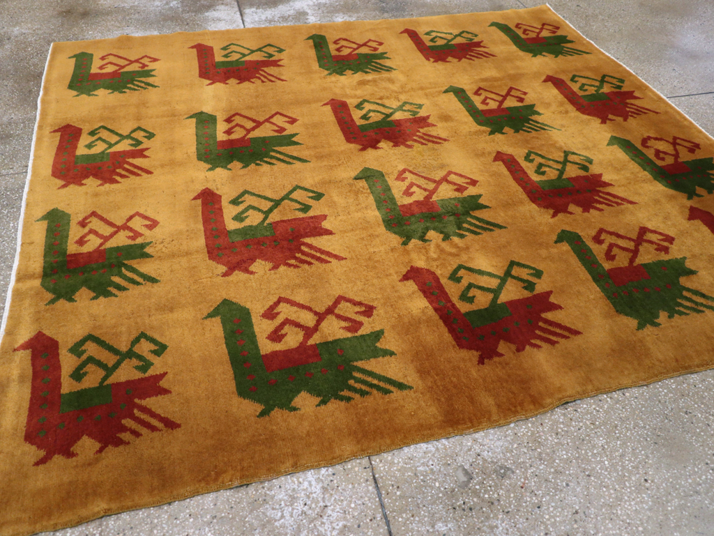 Vintage Turkish Art Deco Accent Carpet, No.30586 - Galerie Shabab
