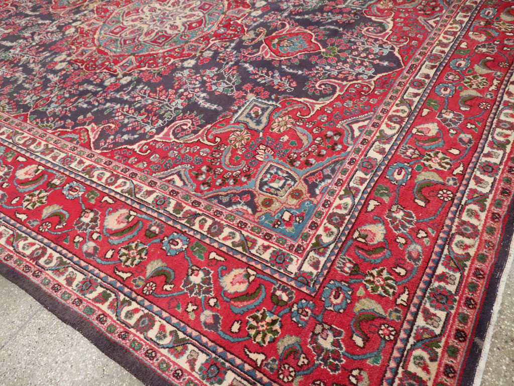 Vintage Persian Tabriz Room Size Carpet, No.30588 - Galerie Shabab