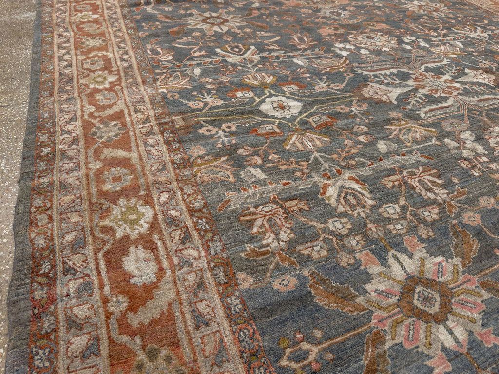 Antique Persian Bibikabad Room Size Carpet, No.30597 - Galerie Shabab
