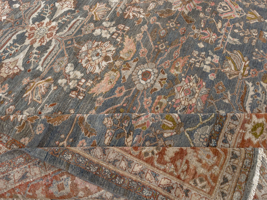 Antique Persian Bibikabad Room Size Carpet, No.30597 - Galerie Shabab