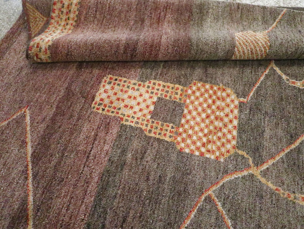 Persian Gabbeh Inspired Turkish Room Size Carpet, No.30598 - Galerie Shabab