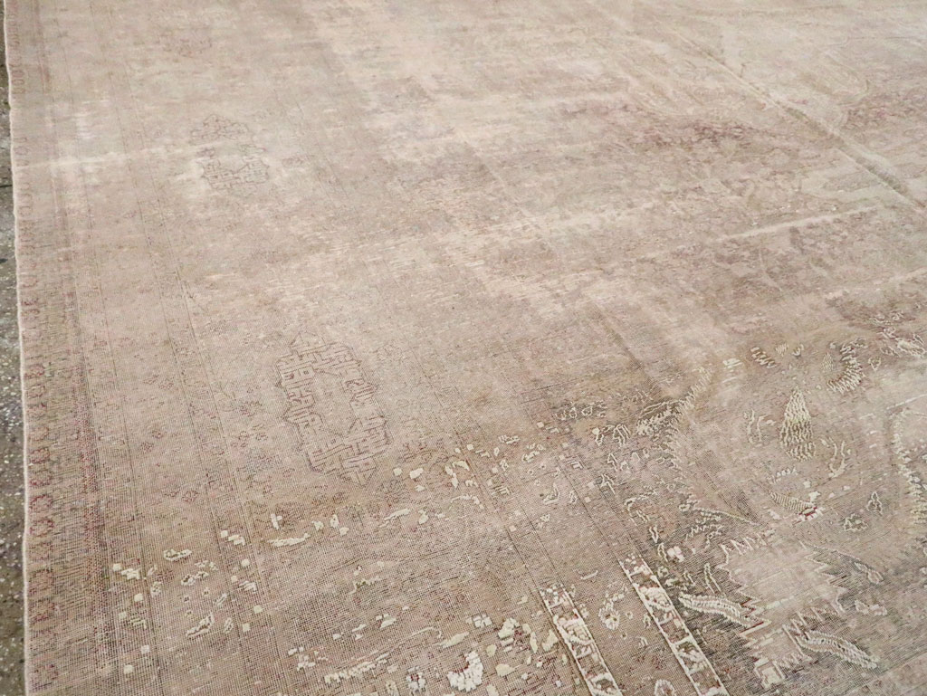 Antique Turkish Kayseri Room Size Carpet, No.30599 - Galerie Shabab