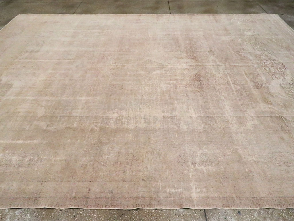 Antique Turkish Kayseri Room Size Carpet, No.30599 - Galerie Shabab
