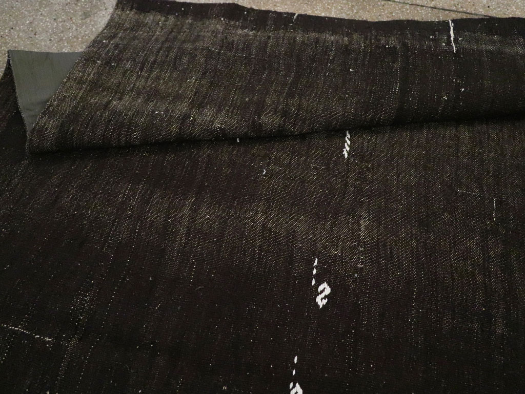 Vintage Turkish Flatweave Kilim Small Room Size Carpet, No.30600 - Galerie Shabab