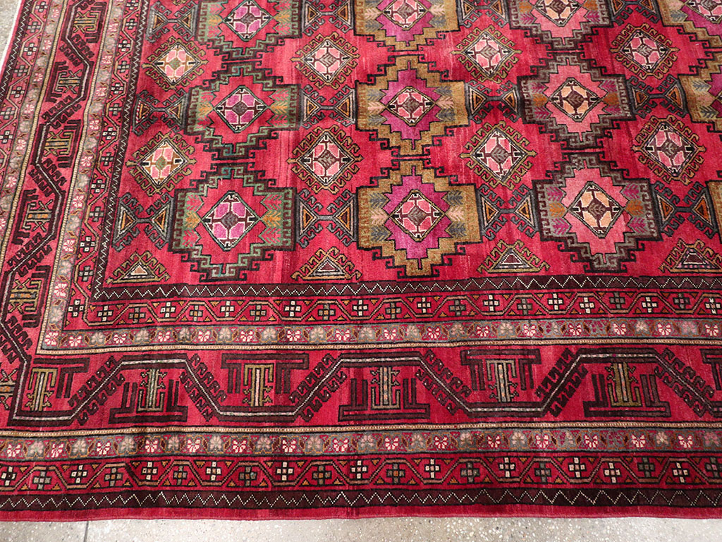 Vintage Central Asia Turkoman Room Size Carpet, No.30601 - Galerie Shabab