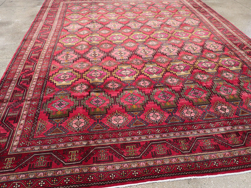 Vintage Central Asia Turkoman Room Size Carpet, No.30601 - Galerie Shabab