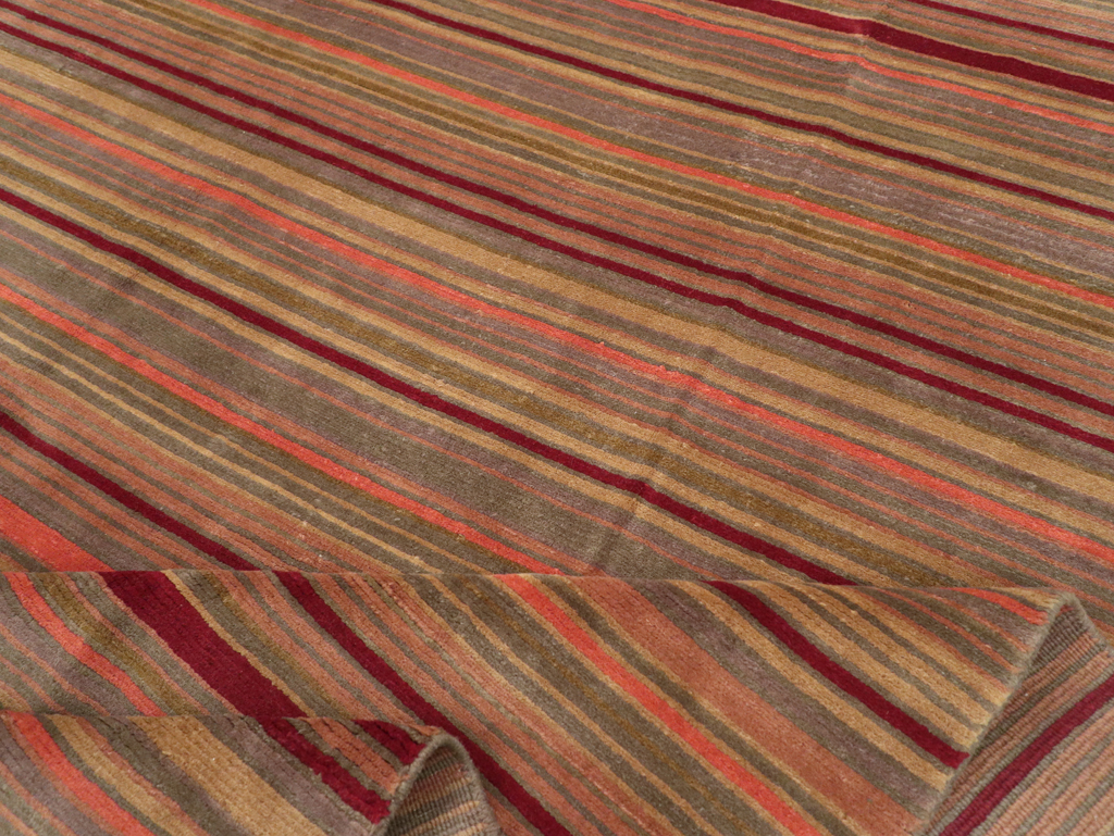 Contemporary Turkish Striped Room Size Carpet, No.30603 - Galerie Shabab
