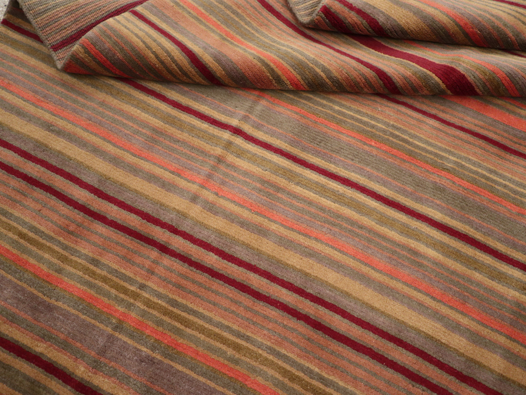 Contemporary Turkish Striped Room Size Carpet, No.30603 - Galerie Shabab