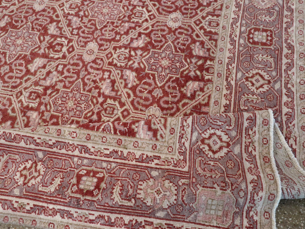 Vintage Turkish Anatolian Accent Rug, No.30607 - Galerie Shabab