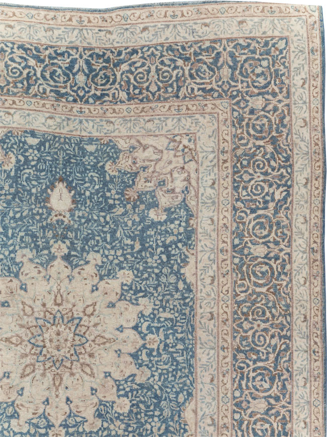 Vintage Persian Mashad Room Size Carpet, No.30609 - Galerie Shabab