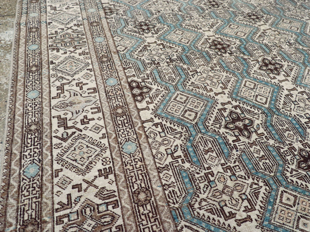 Vintage Persian Tabriz Small Room Size Carpet, No.30614 - Galerie Shabab