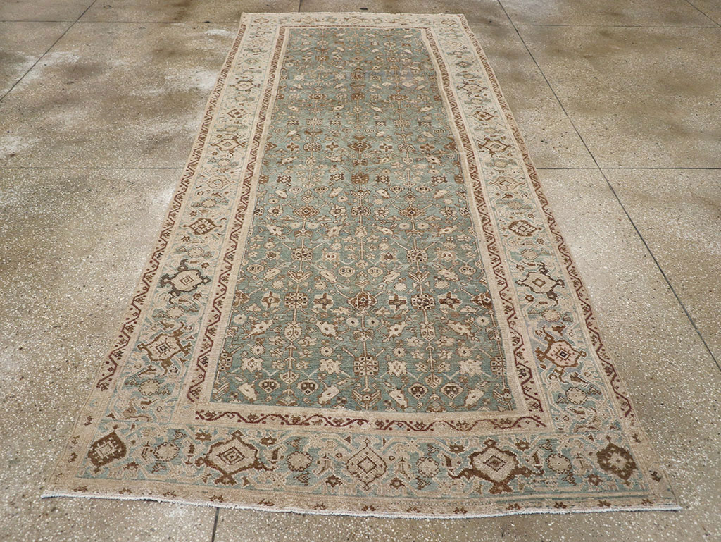 Antique Persian Malayer Gallery Rug, No.30616 - Galerie Shabab