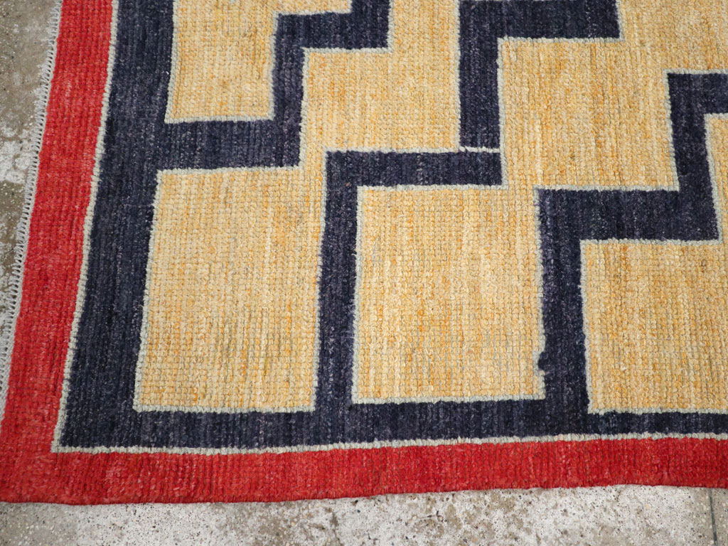 Contemporary Turkish Tulu Accent Rug, No.30627 - Galerie Shabab