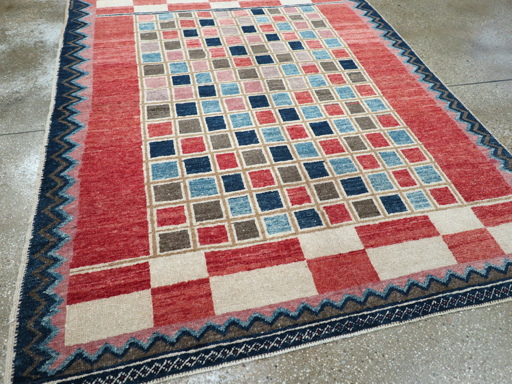 Vintage Turkish Anatolian Accent Carpet, No.30634 - Galerie Shabab