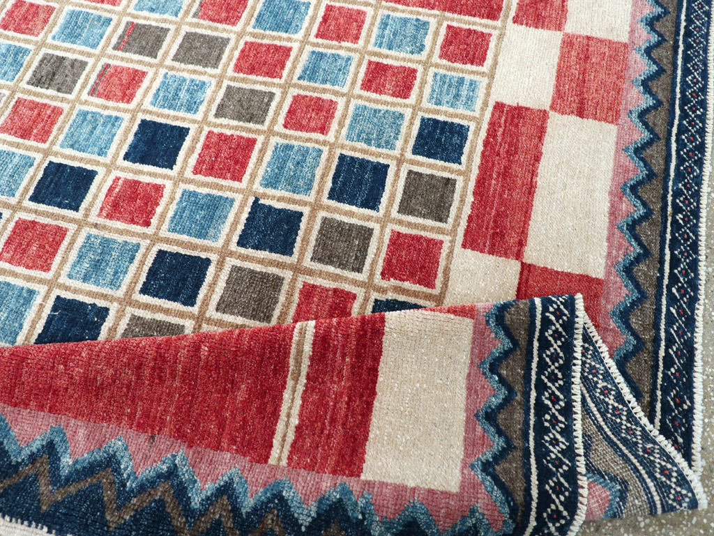 Vintage Turkish Anatolian Accent Carpet, No.30634 - Galerie Shabab