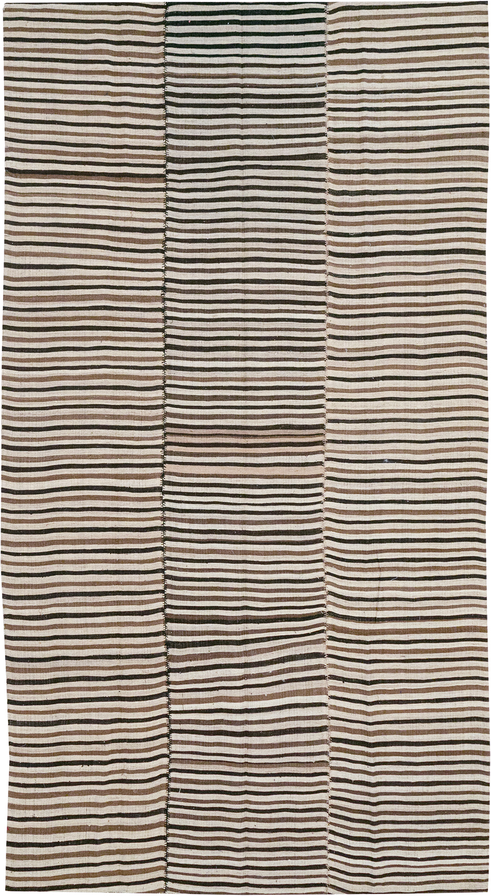 Vintage Persian Flatweave Kilim Room Size Carpet, No.30639 - Galerie Shabab