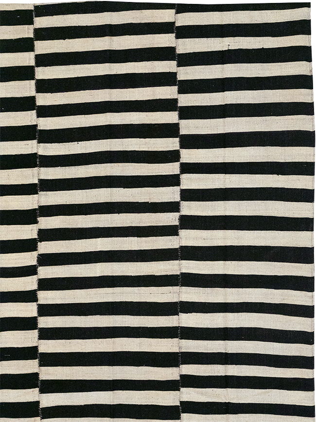 Modern Persian Flatweave Kilim Room Size Carpet, No.30644 - Galerie Shabab