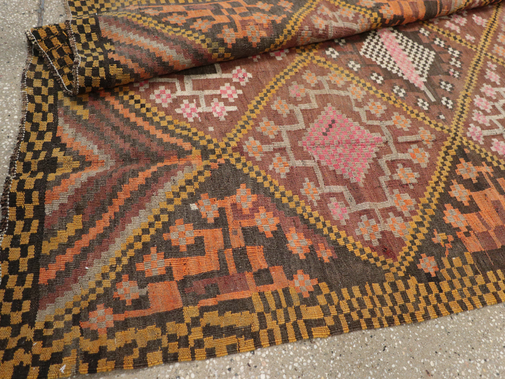 Vintage Persian Flatweave Kilim Gallery Rug, No.30651 - Galerie Shabab