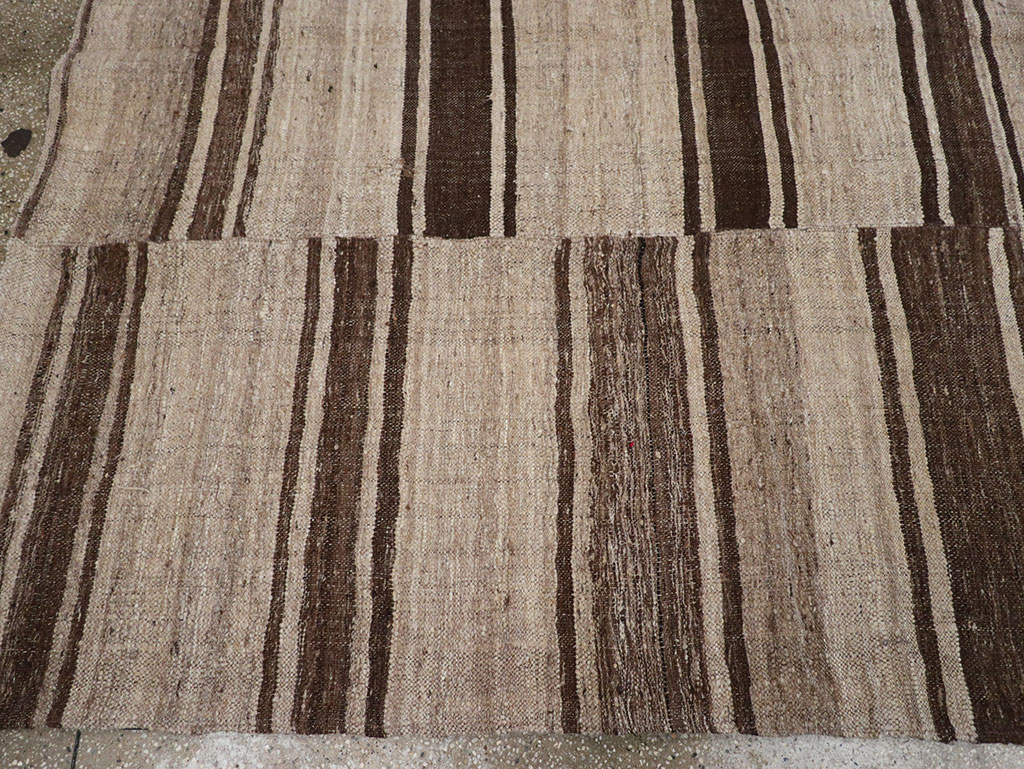 Vintage Turkish Flatweave Kilim Accent Carpet, No.30662 - Galerie Shabab