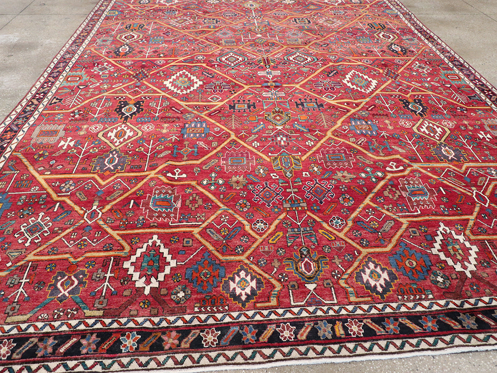Vintage Persian Heriz Room Size Carpet, No.30663 - Galerie Shabab