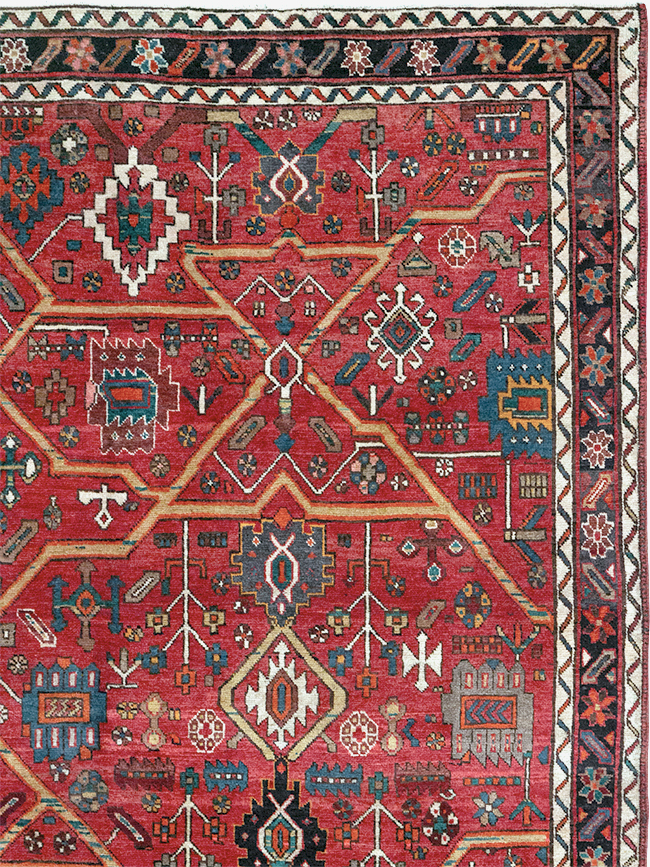 Vintage Persian Heriz Room Size Carpet, No.30663 - Galerie Shabab