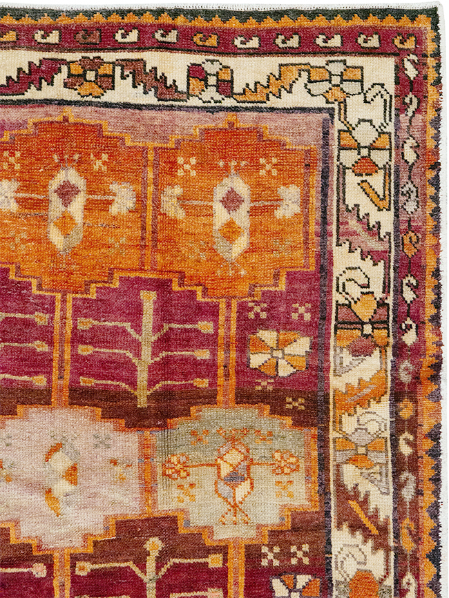 Vintage Persian Lori Gallery Rug, No.30664 - Galerie Shabab