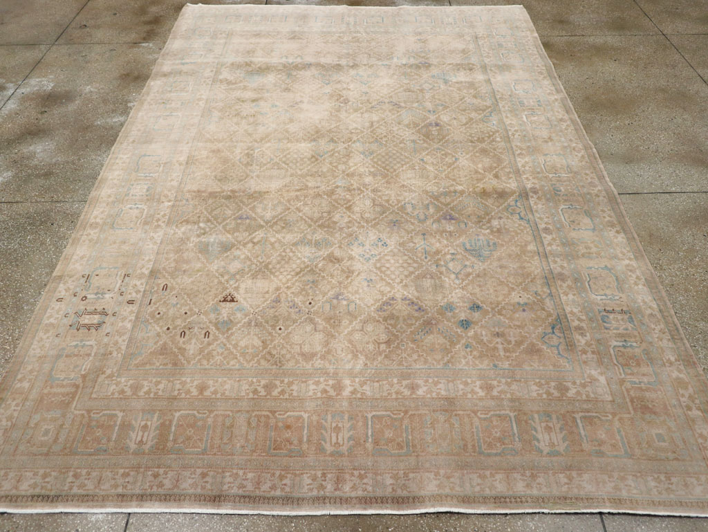 Vintage Persian Joshegan Room Size Carpet, No.30671 - Galerie Shabab