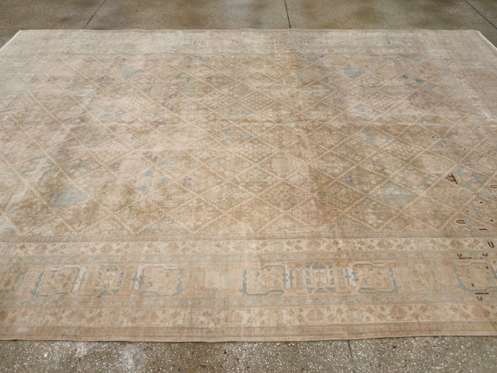 Vintage Persian Joshegan Room Size Carpet, No.30671 - Galerie Shabab