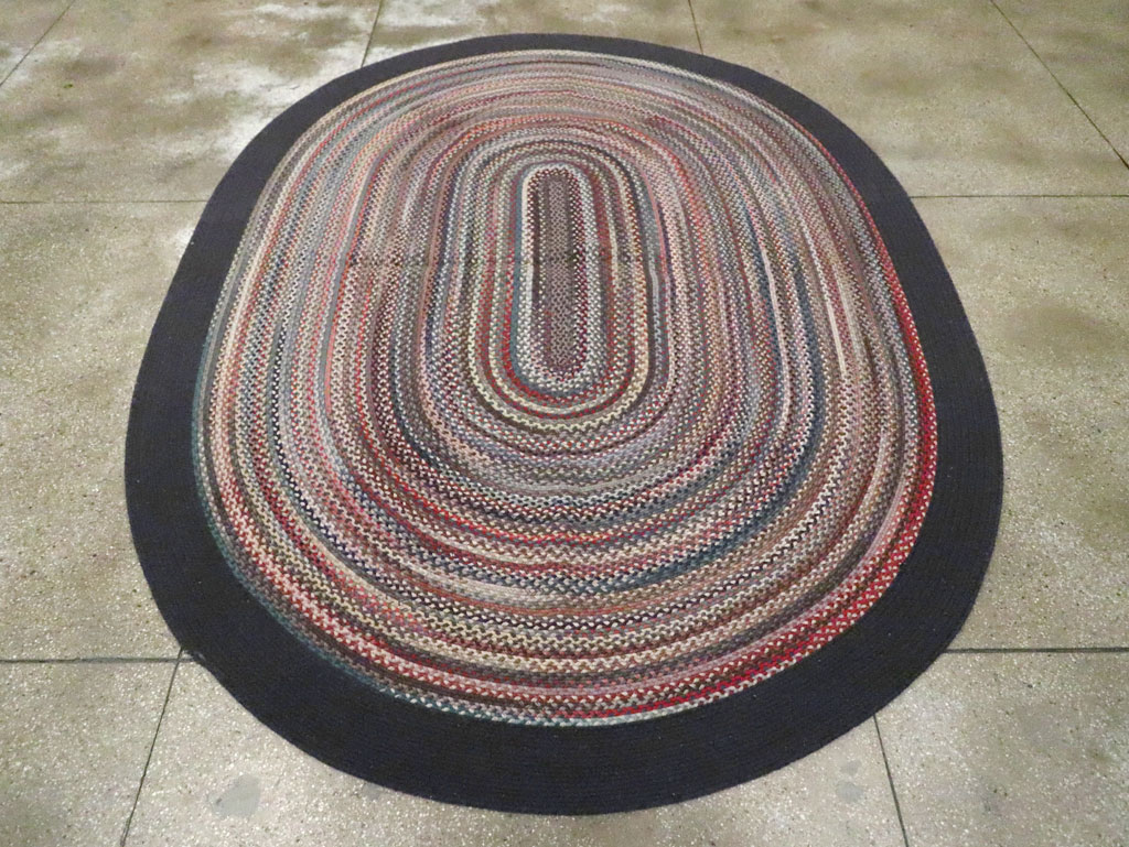 Round Oval Vintage American Braid Small Room Size Carpet, No.30677 - Galerie Shabab