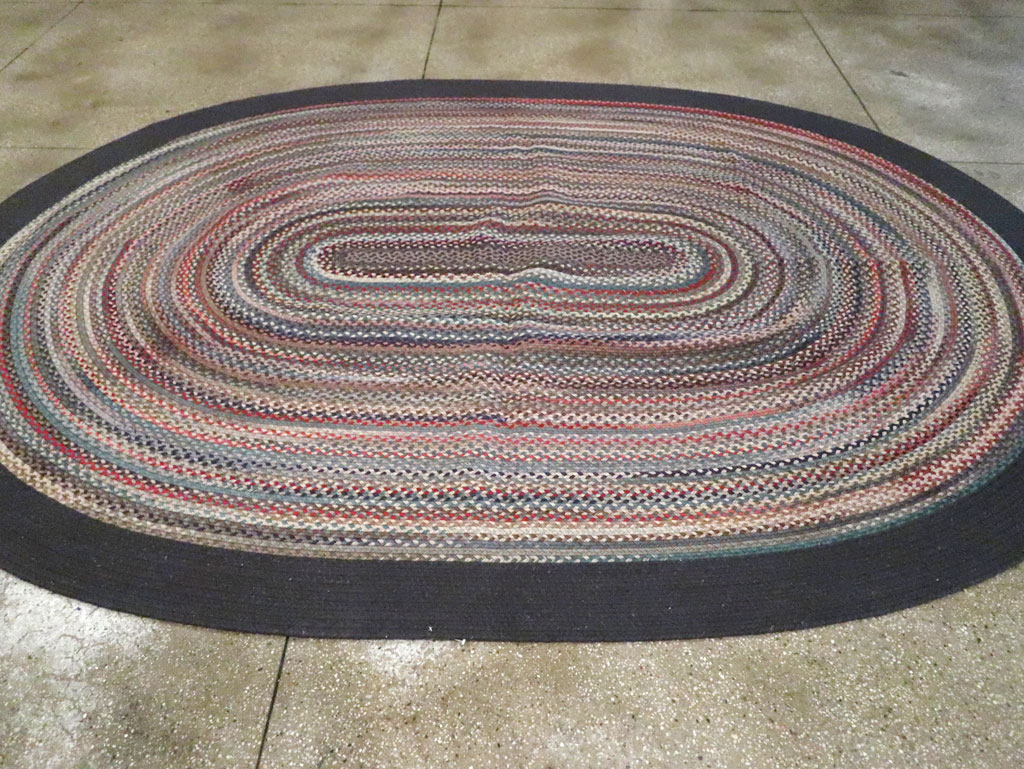 Round Oval Vintage American Braid Small Room Size Carpet, No.30677 - Galerie Shabab