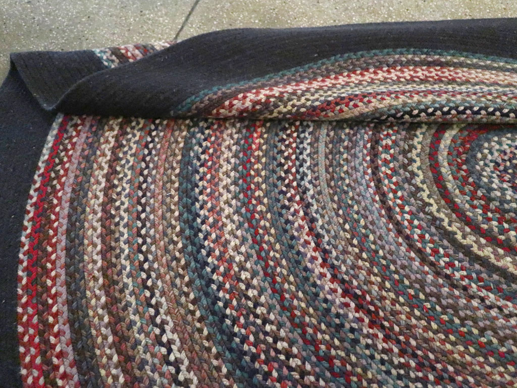 Round Oval Vintage American Braid Small Room Size Carpet, No.30677 - Galerie Shabab