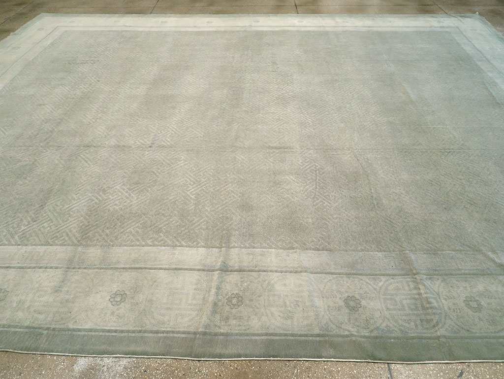 Antique Chinese Peking Large Carpet, No.30681 - Galerie Shabab