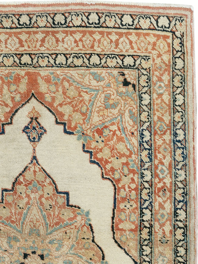 Antique Persian Tabriz Hagi Jalili Rug, No.30685 - Galerie Shabab