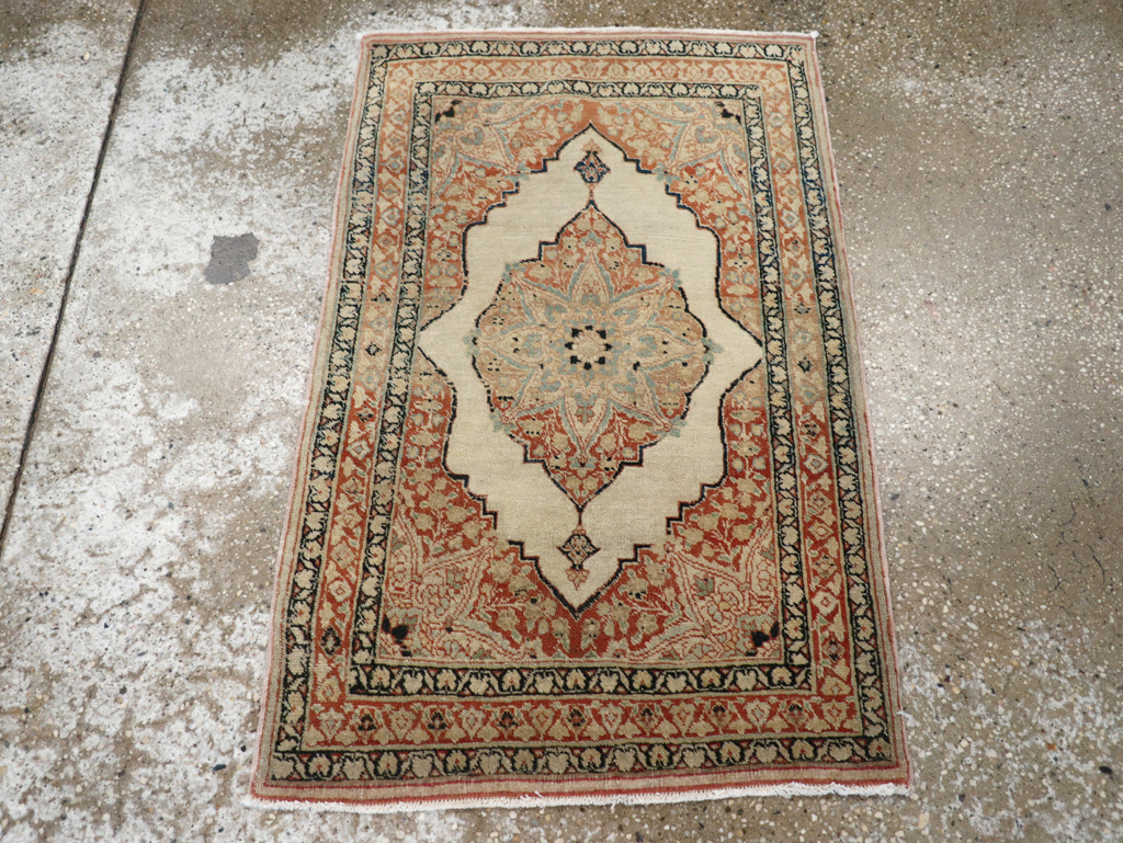 Antique Persian Tabriz Hagi Jalili Rug, No.30685 - Galerie Shabab