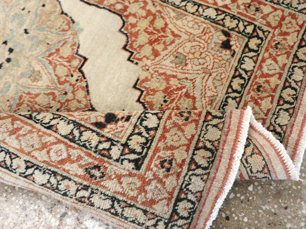 Antique Persian Tabriz Hagi Jalili Rug, No.30685 - Galerie Shabab