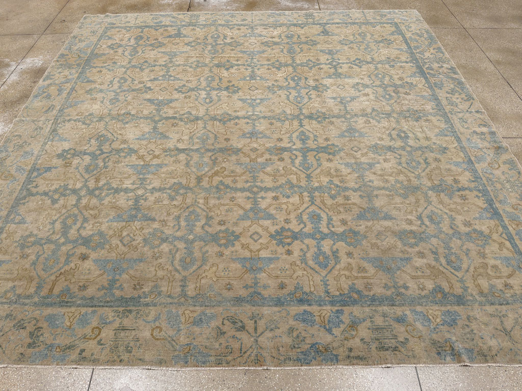 Antique Chinese Cuenca Square Room Size Carpet, No.30696 - Galerie Shabab