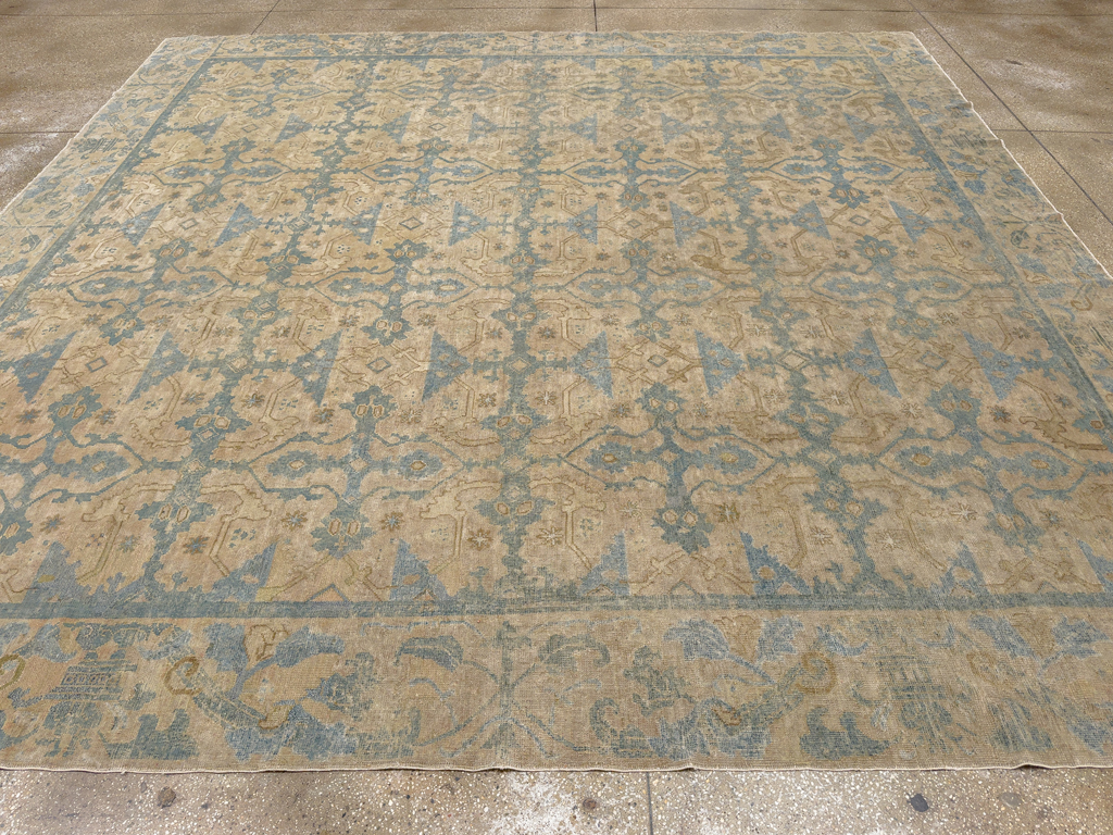 Antique Chinese Cuenca Square Room Size Carpet, No.30696 - Galerie Shabab