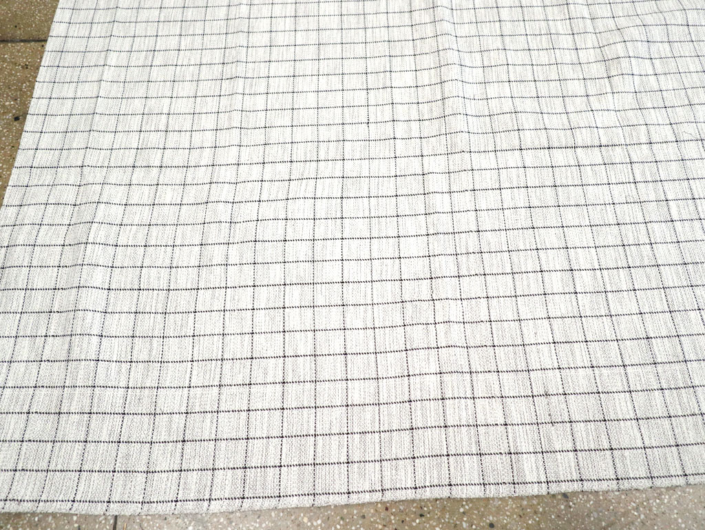 Contemporary Turkish Flatweave Kilim Room Size Carpet, No.30702 - Galerie Shabab