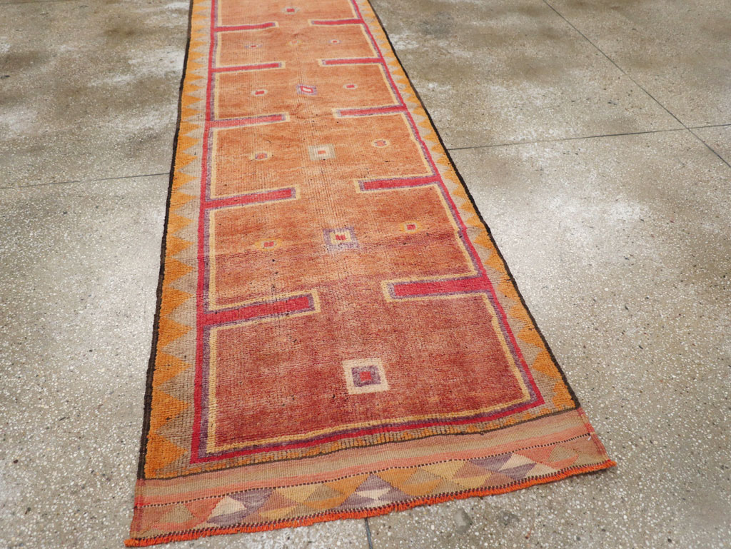 Vintage Turkish Anatolian Tribal Runner, No.30707 - Galerie Shabab