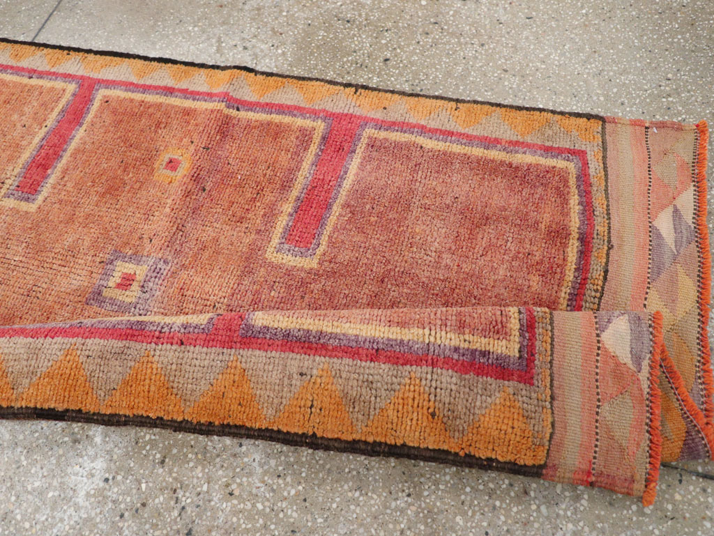 Vintage Turkish Anatolian Tribal Runner, No.30707 - Galerie Shabab