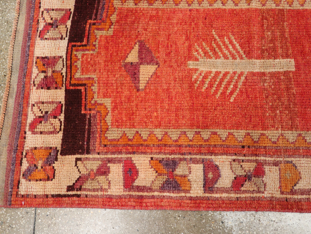 Vintage Anatolian Runner, No.30708 - Galerie Shabab