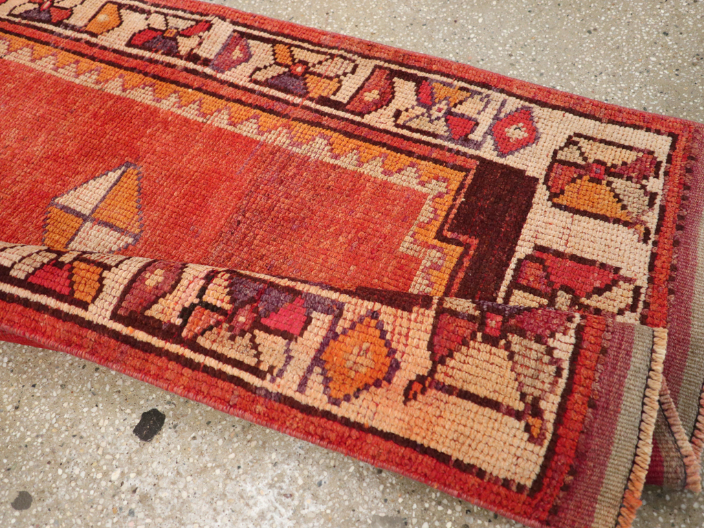 Vintage Anatolian Runner, No.30708 - Galerie Shabab