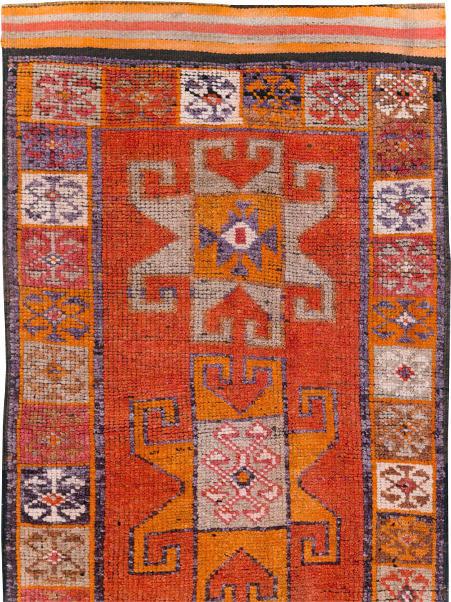Vintage Turkish Anatolian Tribal Runner, No.30709 - Galerie Shabab