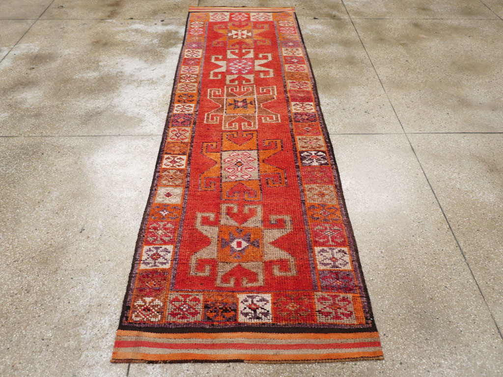 Vintage Turkish Anatolian Tribal Runner, No.30709 - Galerie Shabab