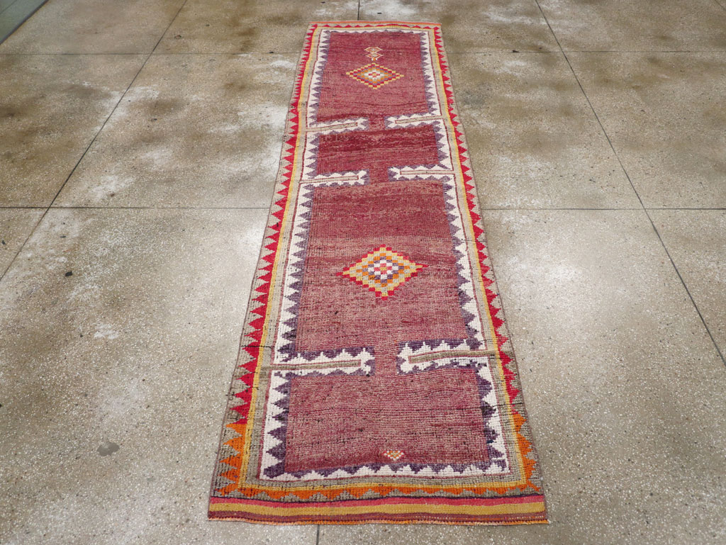 Vintage Turkish Anatolian Runner, No.30710 - Galerie Shabab