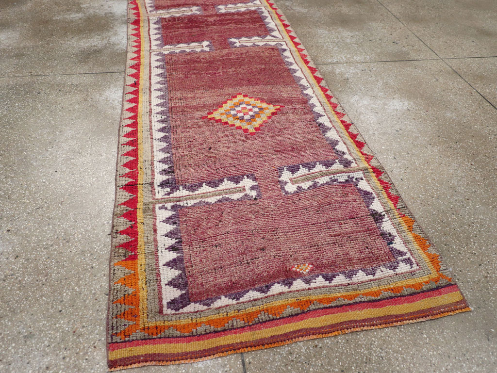 Vintage Turkish Anatolian Runner, No.30710 - Galerie Shabab