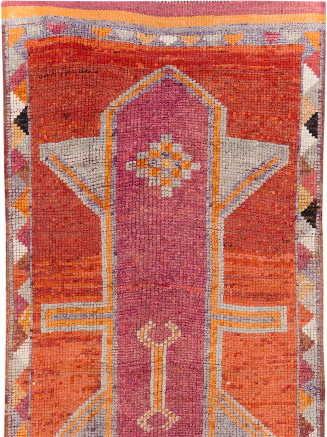 Vintage Turkish Anatolian Tribal Runner, No.30711 - Galerie Shabab