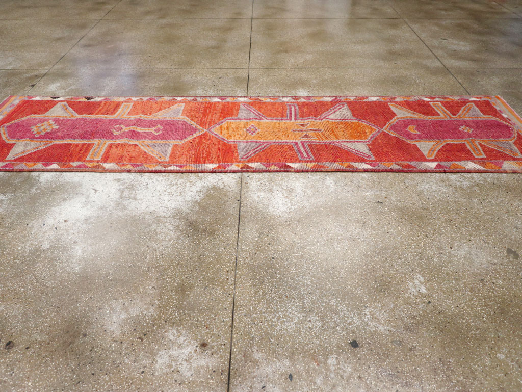 Vintage Turkish Anatolian Tribal Runner, No.30711 - Galerie Shabab